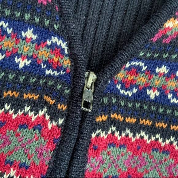 Vintage ERIKA Sweater Vest Fair Isle Striped Size Large - Picture 7 of 9